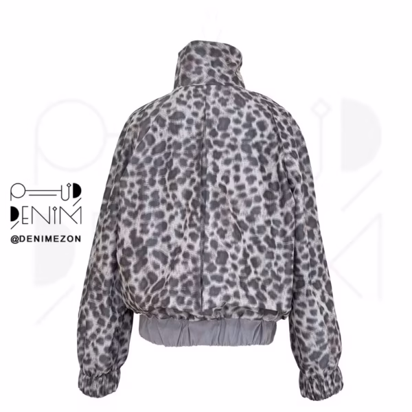 بامبر-یقه-ایستاده-پاییزان-پشت-پلنگی