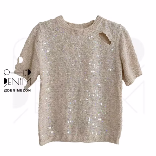 بلوز-آستین-کوتاه-ماهی-پولی-دار-نمای-روبرو
